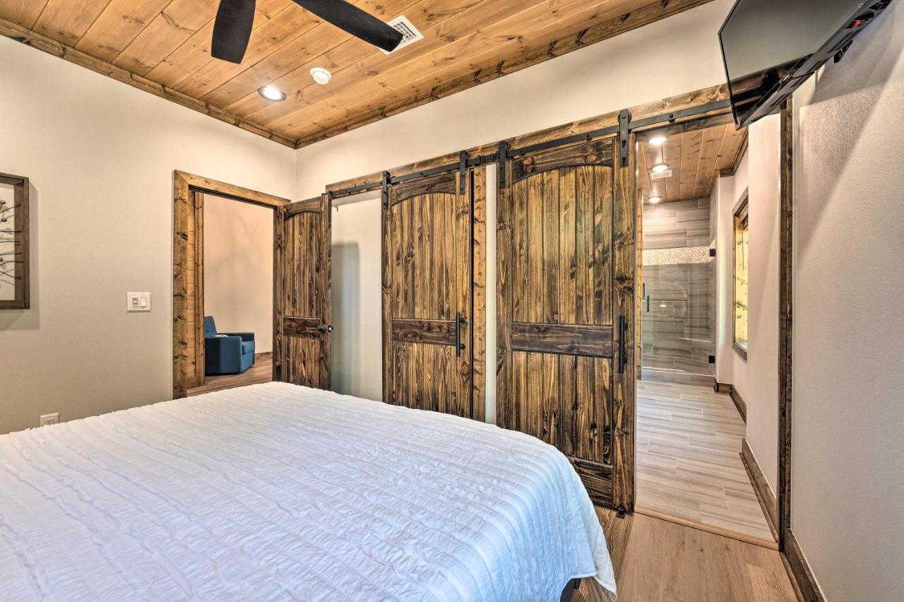 Broken Bow Lazy Dog Lodge With Hot Tub, Pool Table Exteriör bild