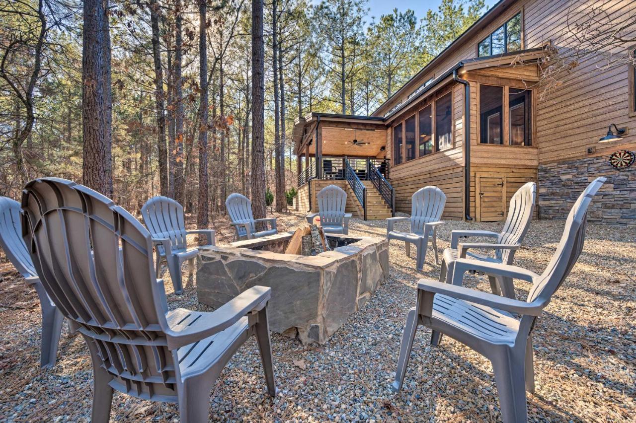 Broken Bow Lazy Dog Lodge With Hot Tub, Pool Table Exteriör bild